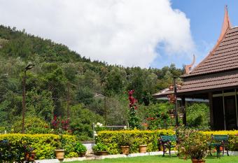 Radosri allows 18 year olds to book a room