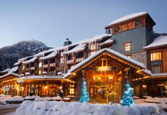 Nita Lake Lodge has Balcony rooms