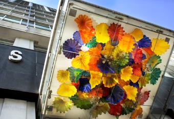 Soho Hotel Toronto allows 18 year olds to book a room
