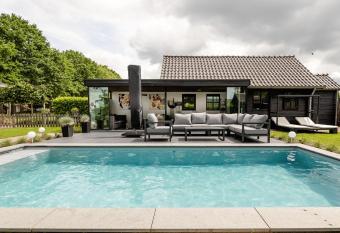 Brabants Genieten has Balcony rooms