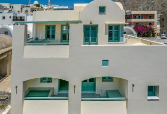 New Villa Katerina - 3 Villas & 3 Private Jacuzzi allows 18 year olds to book a room