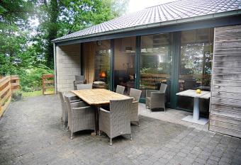 Le Vieux Sart 6 Coo Spa Francorchamps has Balcony rooms