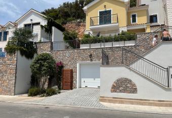 Lustica Bay Villa allows 18 year olds to book a room