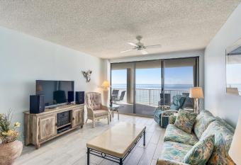 Bluewater Unit 1004 has Balcony rooms