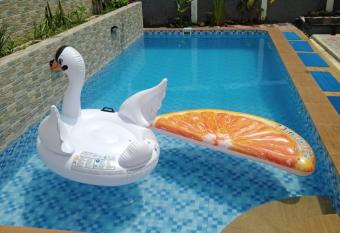 Villa Dhanty has Balcony rooms