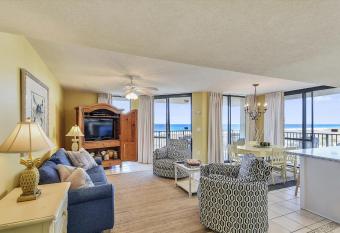 Phoenix 7 Unit 301 has Balcony rooms