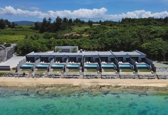 Feliz Villa Suite Kourijima View allows 18 year olds to book a room