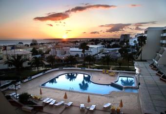 A Ramos Apartamento Palmeira Gal   has Balcony rooms