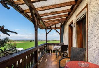 Ferienwohnung Trixi has Balcony rooms