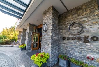 Oswego Hotel allows 18 year olds to book a room