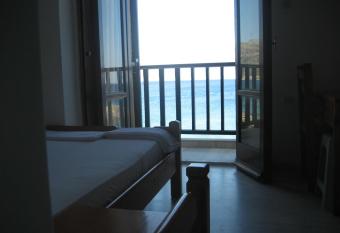 Spamandos Rooms has Balcony rooms