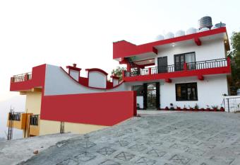 Hotel Sapphire Inn Bhimtal, Kaichi Dham - Parking Facilities - Best Luxury Hotel in Nainital has Balcony rooms
