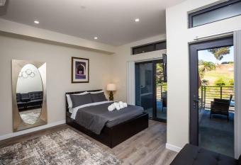 Awesome Balboa Park View with Huge Balcony in SD has Balcony rooms