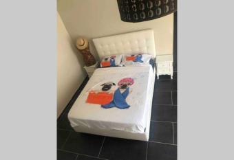 T4 spacieux dans quartier le plus anim   de Perpignan id  al pour visa pour l   image has Balcony rooms