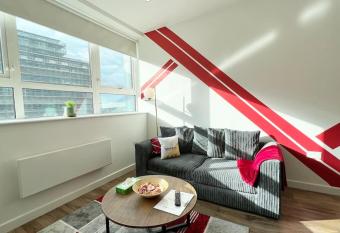 Anchor Duo Apartments allows 18 year olds to book a room