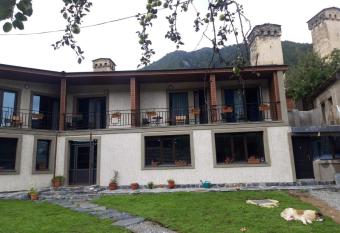 Galash-R has Balcony rooms