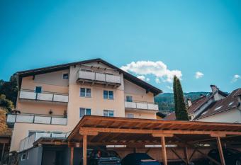 Residenz Tulferhof has Balcony rooms