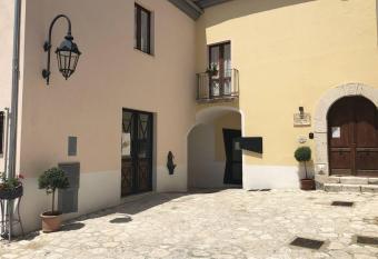 B&B Genti delle Alture has Balcony rooms