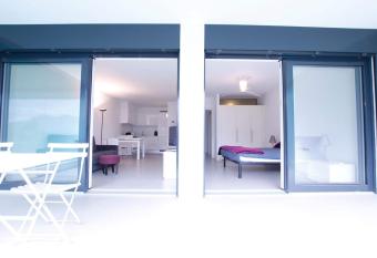 Calprino Modern Apartment allows 18 year olds to book a room