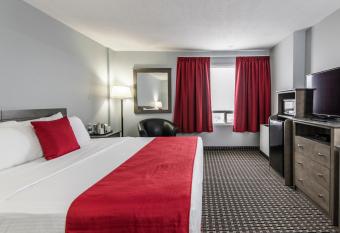 Paradise Inn & Conference Centre allows 18 year olds to book a room