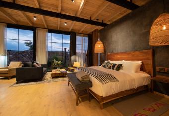 Taller de Juan - Casa Hotel has rooms with a private hot tub