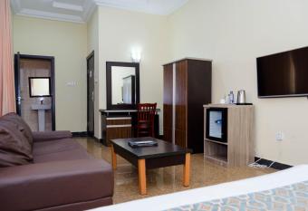 Residency Hotel Asokoro Extension has Balcony rooms