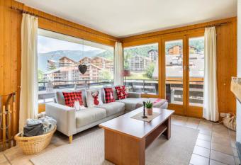 Center of Nendaz ! Apartment 3 rooms with balcony has Balcony rooms