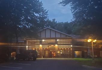 Pocono mountain hotel and spa has Balcony rooms