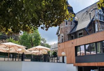 Villa les   rables Restaurant Linea has Balcony rooms