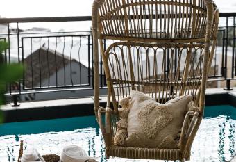 Royal Boutique Hotel has Balcony rooms