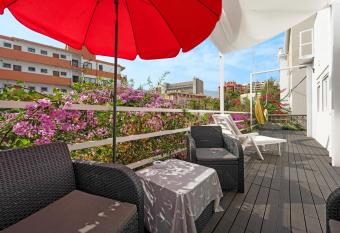 Fantastico 4 - Puerto de la Cruz has Smoking/Balcony rooms