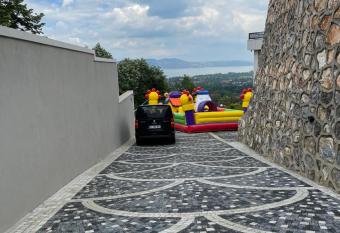 Sapanca villa has Balcony rooms