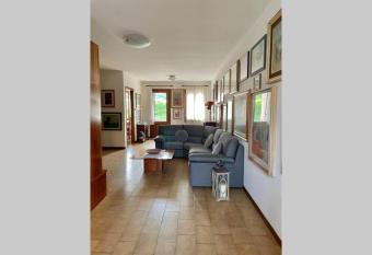 Casa di Caio tra le colline del Prosecco has Balcony rooms