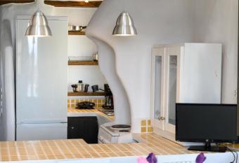 Aspro Small Villa has Balcony rooms