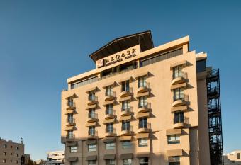 AlQasr Metropole Hotel allows 18 year olds to book a room