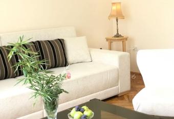 Marija Magdalena Apartments has Balcony rooms