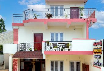 Aakash Rooms and Cottages, allows 18 year olds to book a room