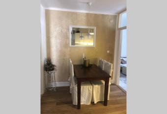 apartment Golden sunrise - 4 ul.petra svacica11 has Balcony rooms