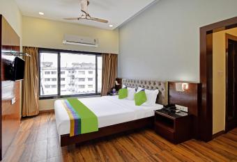 Treebo Trend Sky Point allows 18 year olds to book a room