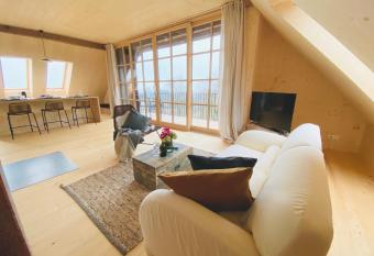 Mitterattweng-Florian und Monika Clodi has Balcony rooms