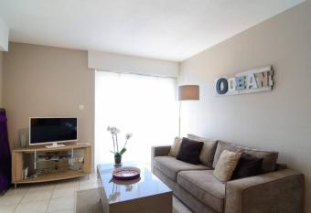 Cosylocation Les Hauts de Port Maria has Balcony rooms