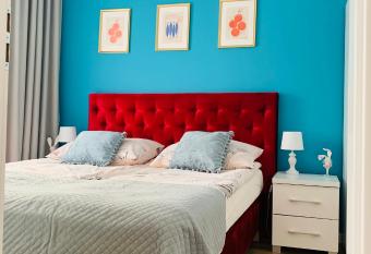 Apartament Walczaka nr 16 MIEJSCE PARKINGOWE allows 18 year olds to book a room