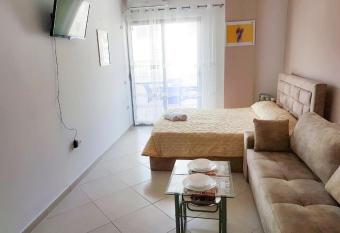 Apartamenti Velvet has Balcony rooms