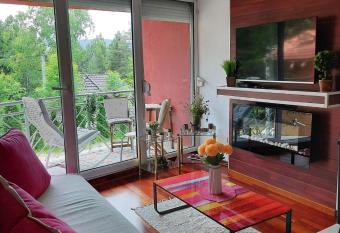 Apartman Ru  ka Div  ibare has Balcony rooms