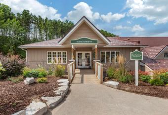 Carriage Ridge Resort, Ascend Hotel Collection has Smoking/Balcony rooms