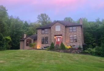 Villa Verde B&b, Greenwood Lake, Ny has Balcony rooms