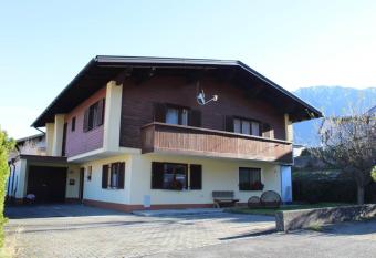 Bergjuwel allows 18 year olds to book a room