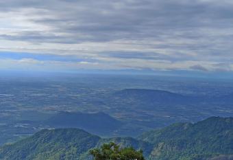 Le Reve Holiday home - Advance to be paid for booking has Balcony rooms