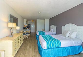 Sea Mist Resort 51205 Double Beds Full Kitchen! allows 18 year olds to book a room