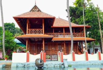 EKO STAY - Riveria Villa has Balcony rooms